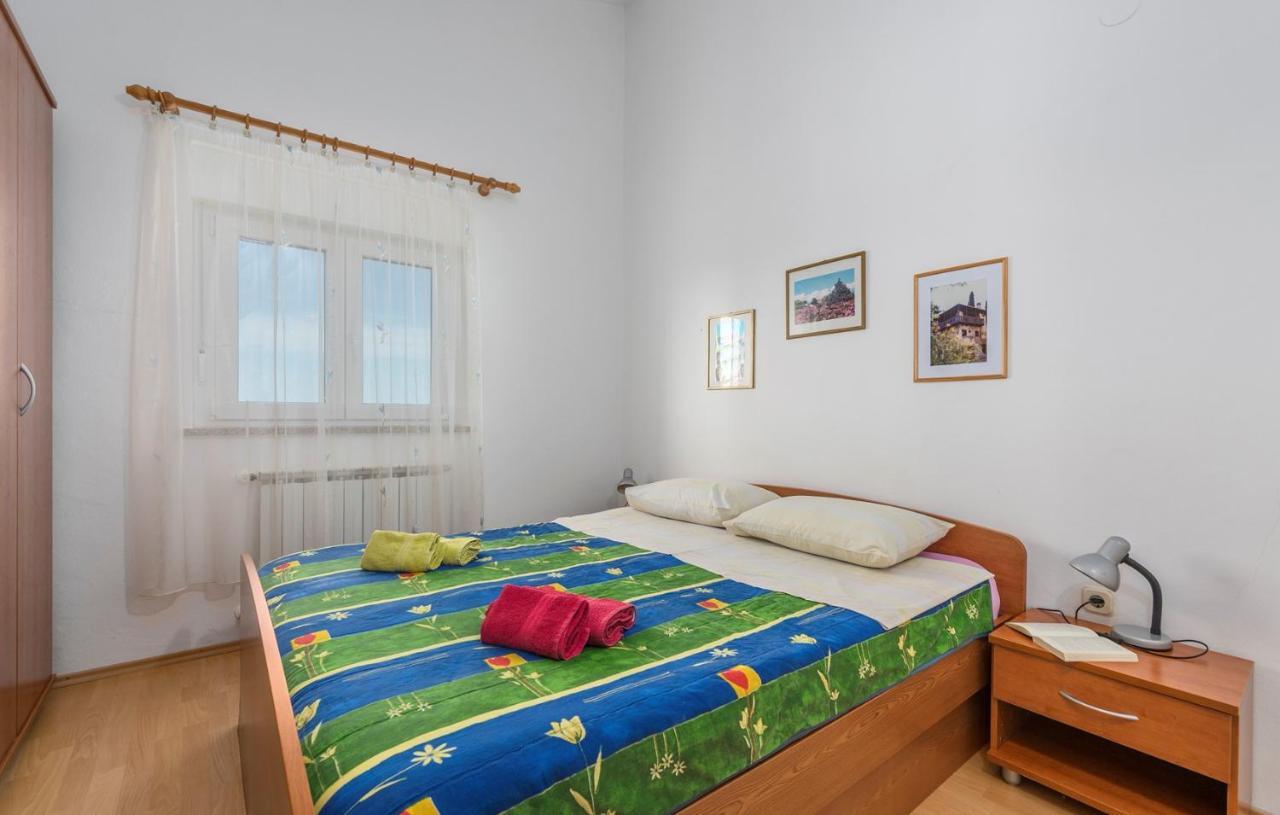 Apartments Ulika Červar-Porat Buitenkant foto