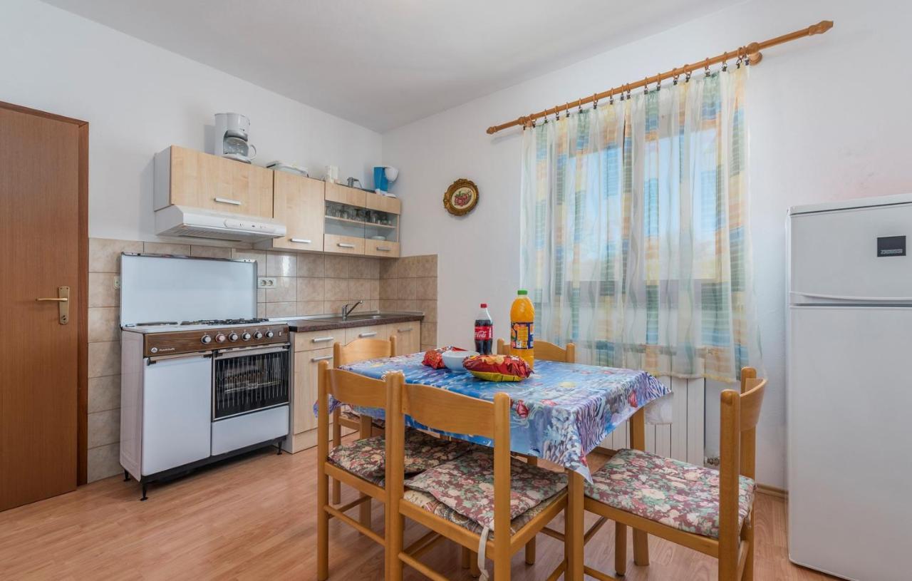 Apartments Ulika Červar-Porat Buitenkant foto